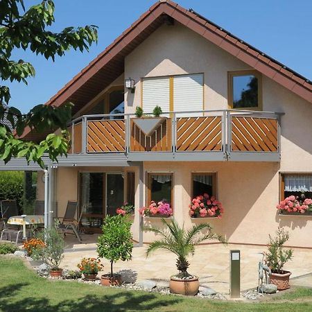 Ferienwohnung Herrnberg Baden-Baden Habitación foto